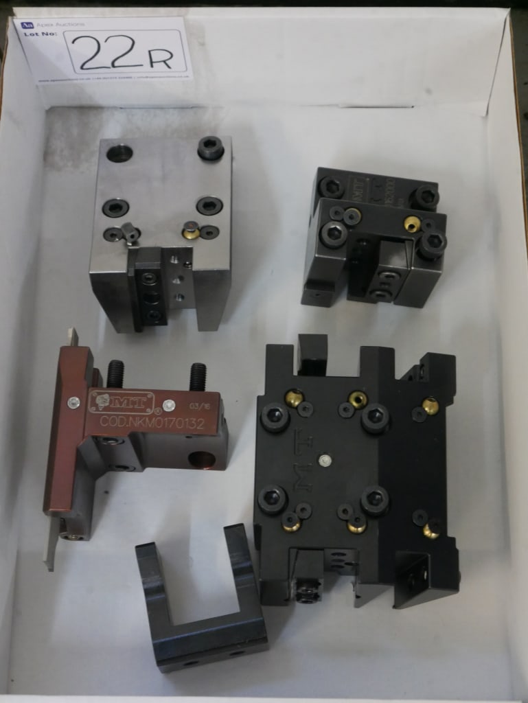 22R-00.JPG