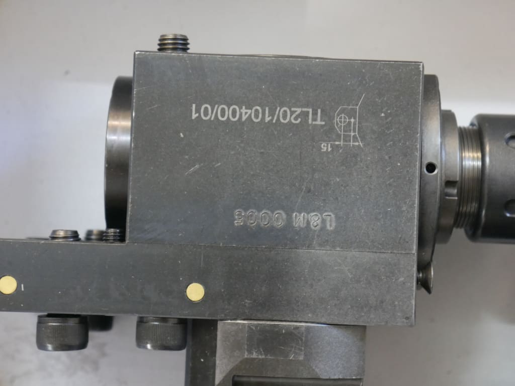 22E-10.JPG