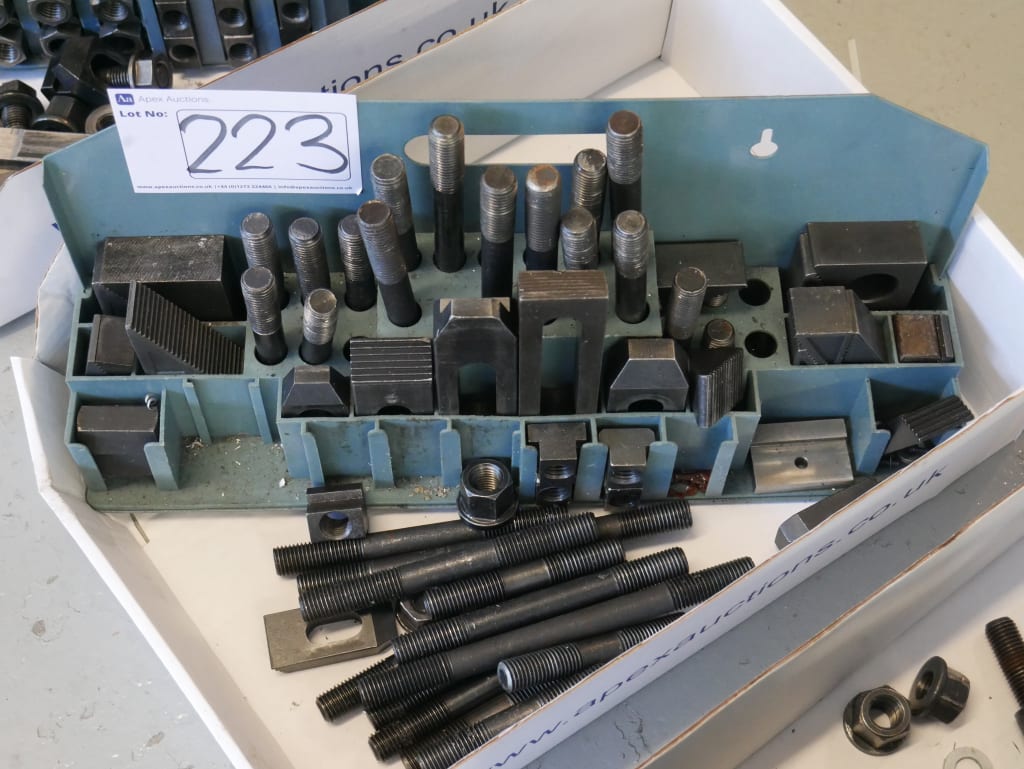 223-00.JPG
