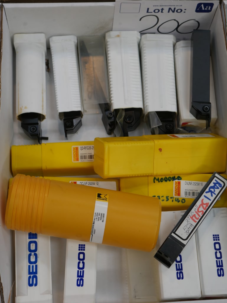 200-00.JPG