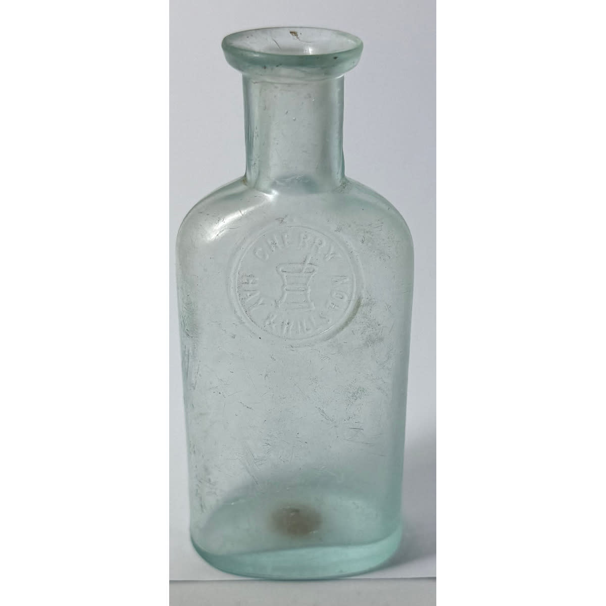 Chemist. Cherry, Hay & Hillston. Mortar & Pestle. Moulded Seal oval shape. Aqua. 1.5 oz. 107 mm. (New South Wales)