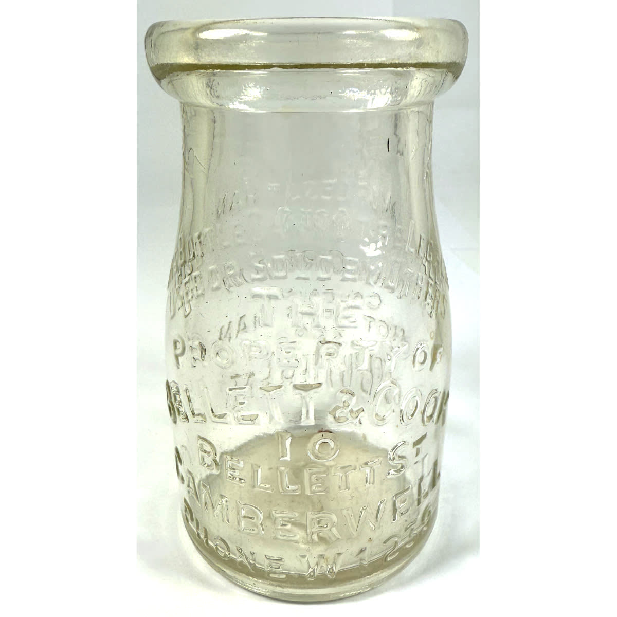 Cream. Bellett & Cook, 10 Bellett St., Camberwell. 4 oz. Base Number: 2. (Victoria)