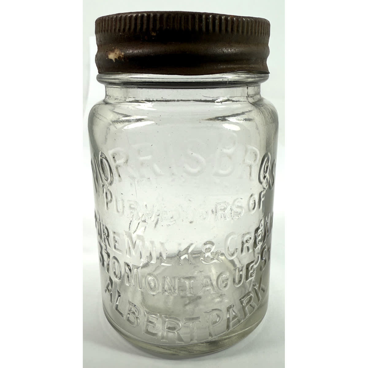 Cream. Morris Bros., 370 Montague St., Albert Park. Screw Top. 4 oz. AGM base mark. (Victoria)