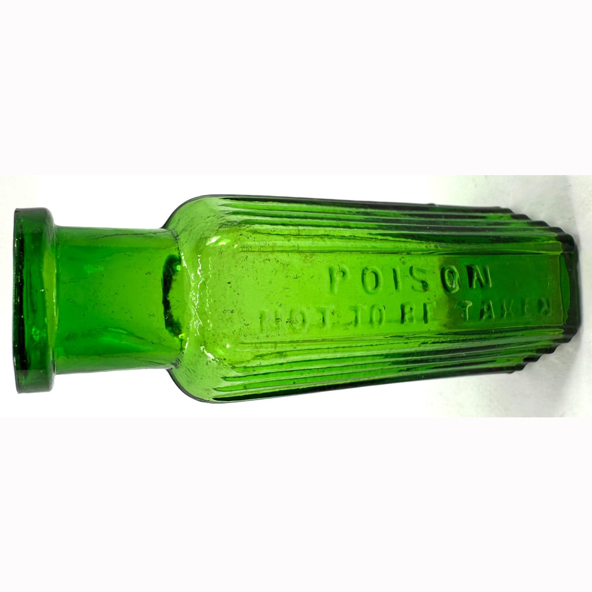 Poison. Hexagonal. Poison Not to be taken. 0.5 oz. 70 mm. Bright Green.