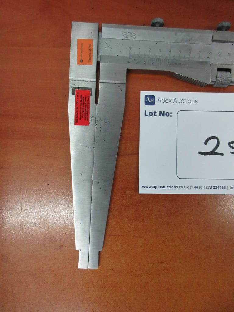 255-2.JPG