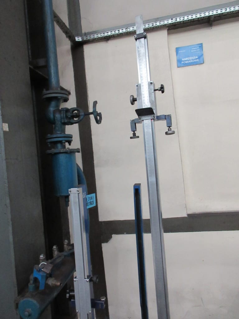 296A-3.JPG