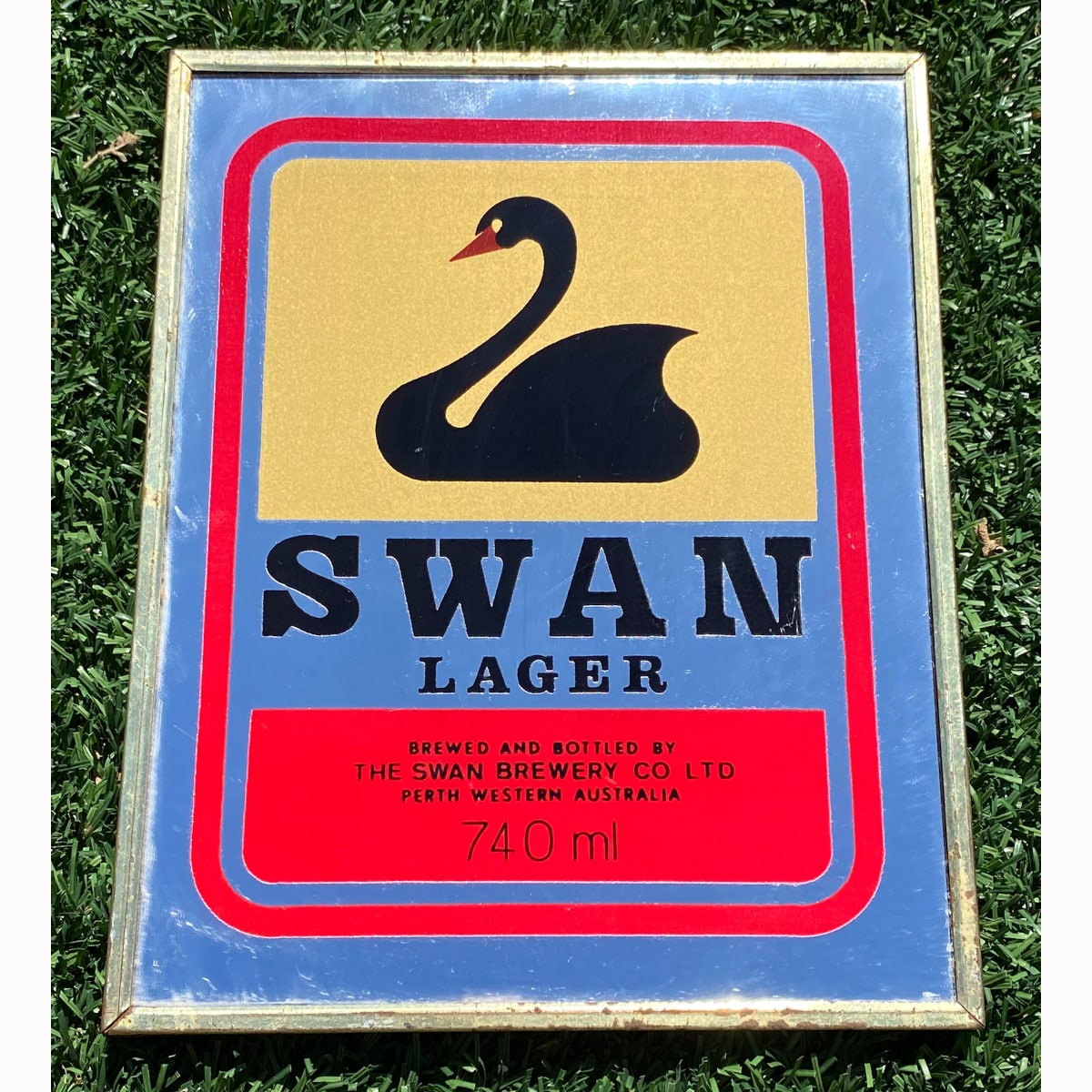 Mini Mirror. Swan Lager. Swan Brewery Co Ltd Perth. 740 ml. (Western Australia)