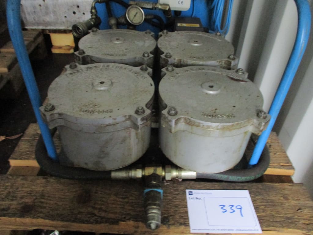 339-3.JPG