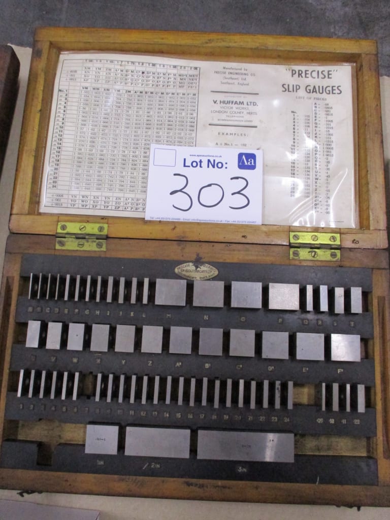 303-0.jpg