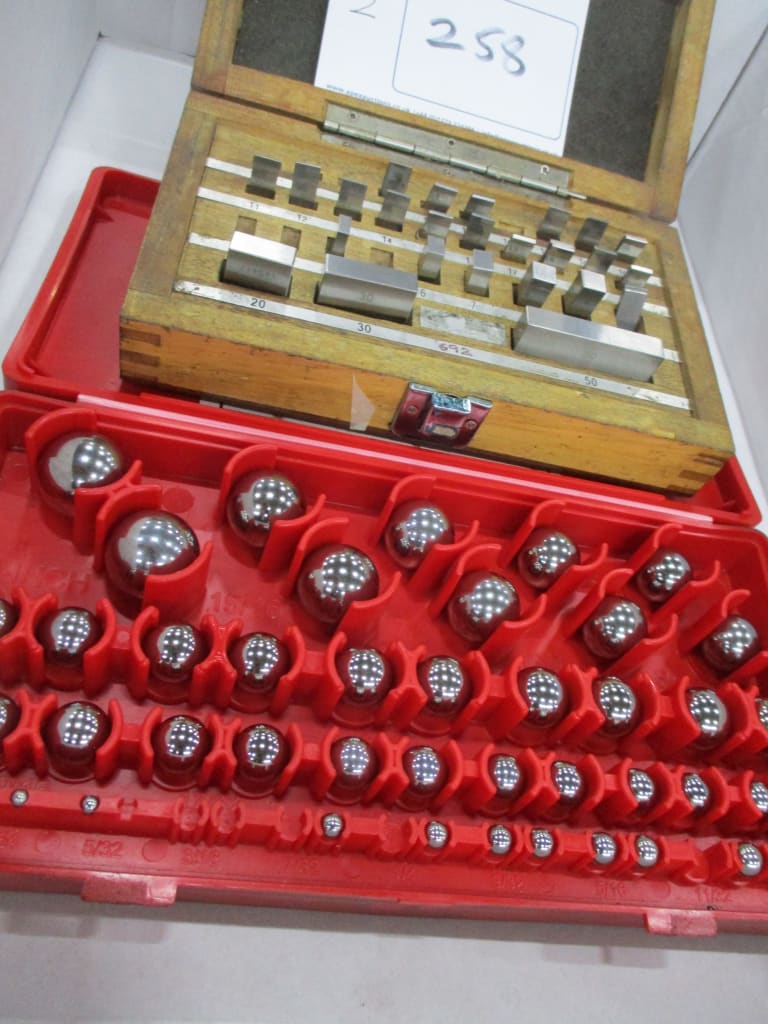 258-2.JPG