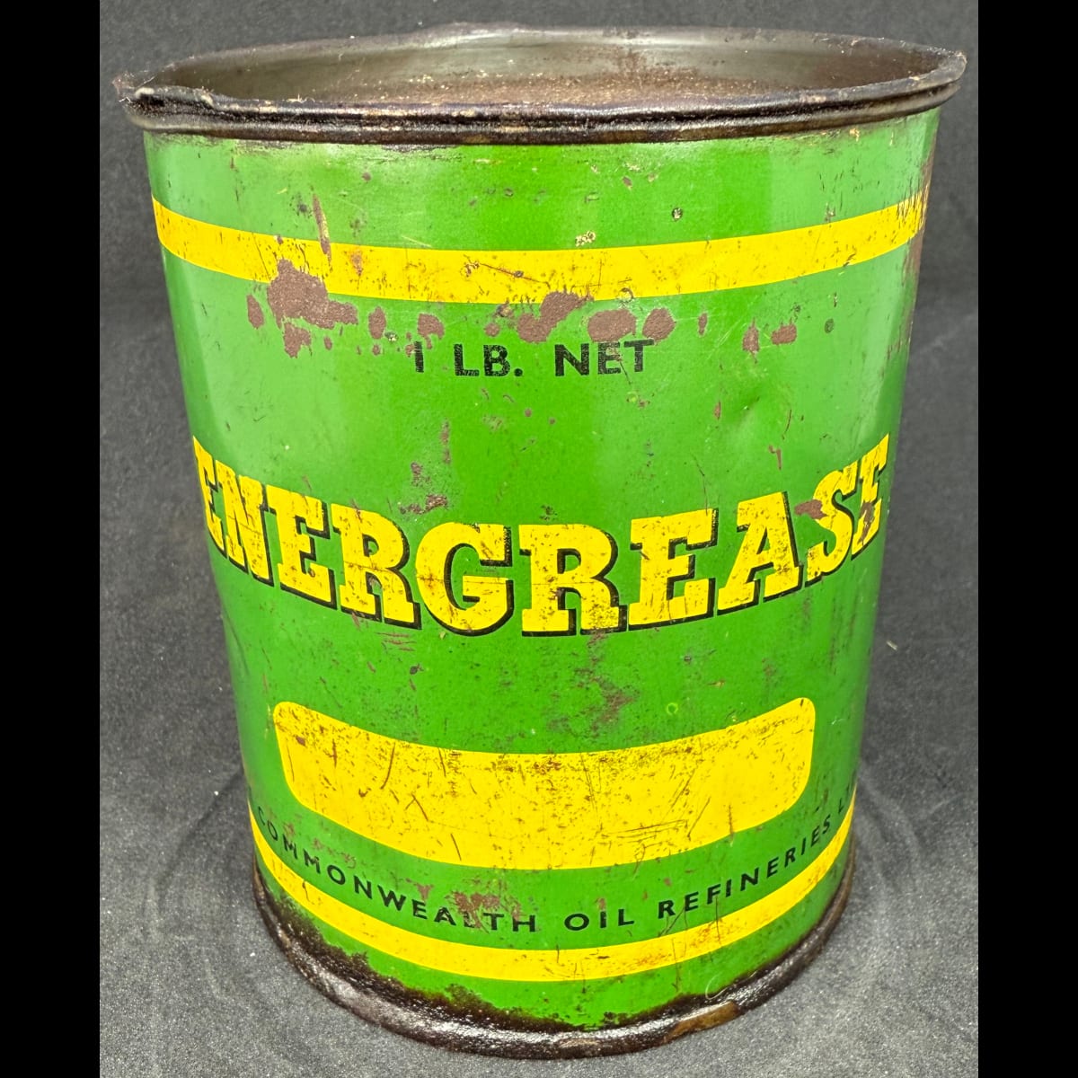 Grease Tin. Energrease. The Commonwealth Oil Refineries Ltd. 1 lb tin. Green & Gold.