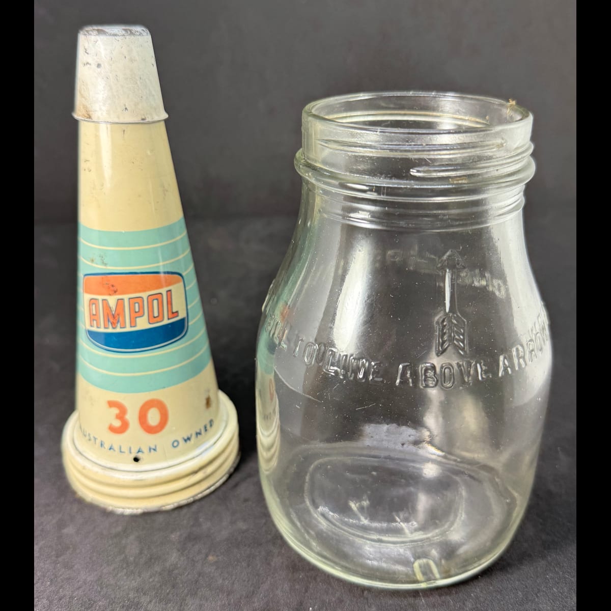 Tin oil top pourer. Ampol. Australian Owned. 30. Generic Pint bottle.