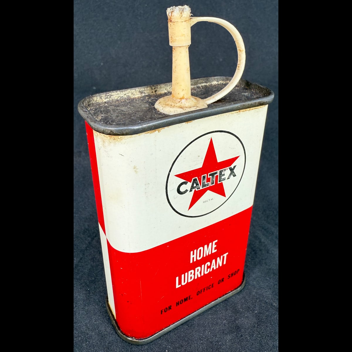 Household Oil tin. Caltex Home Lubricant. Caltex Oil (Australia) Pty Ltd. 4 oz. Package by Gadsden. (Not for standard post due to contents. Winning bidder will have to make other arrangements to collect)