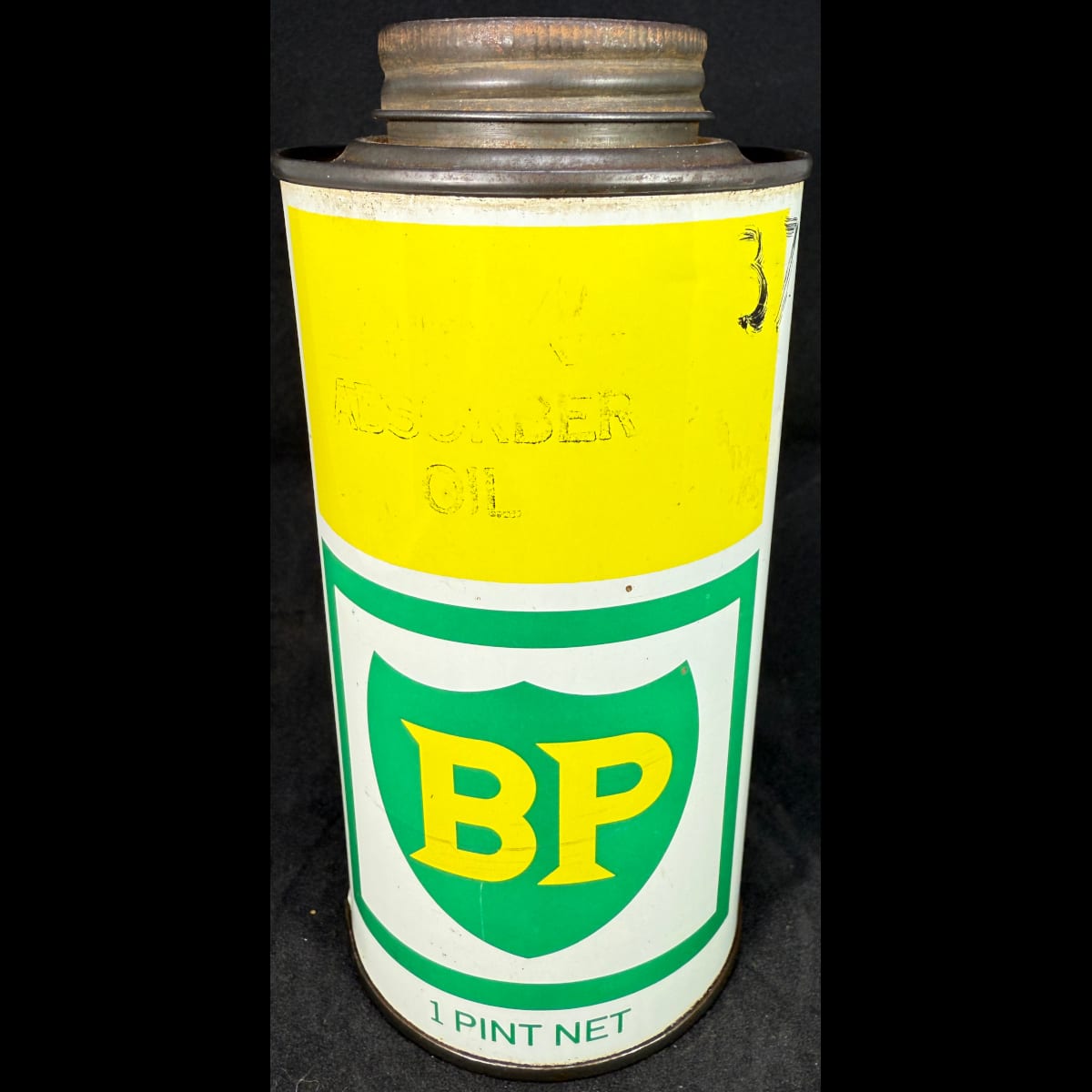 Tin. BP Australia round tin. Adsorber Oil. 1 Pint. Emnbossed cap. Sealed with contents. (Not for standard post due to contents. Winning bidder will have to make other arrangements to collect)