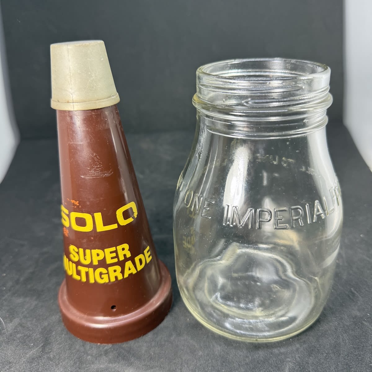 Plastic oil top pourer on Pint bottle. Solo Super Multigrade.