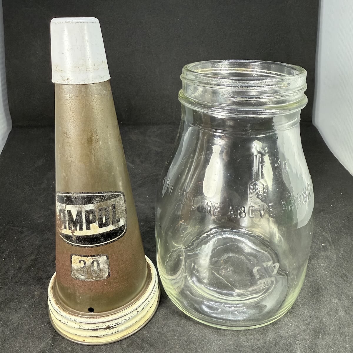 Tin oil top pourer and plain pint bottle. Ampol 30.