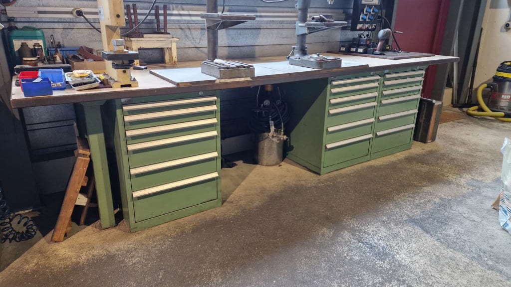 Etabli 3 layettes 3460x1000x845 mm (1).jpg