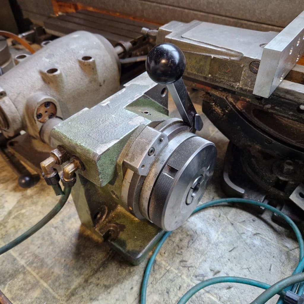 Outillage pour fraiseuse et perceuse (8).jpg