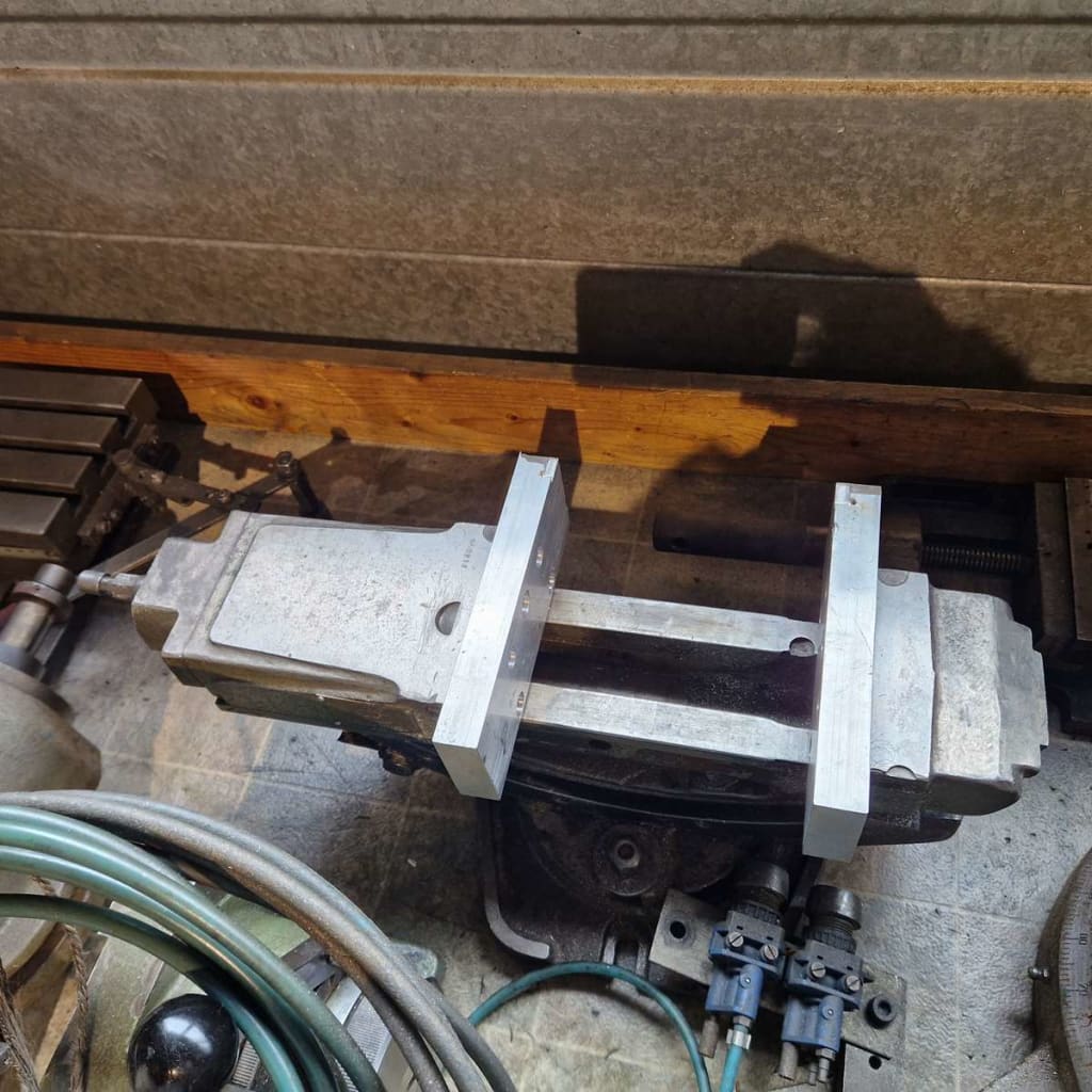 Outillage pour fraiseuse et perceuse (10).jpg