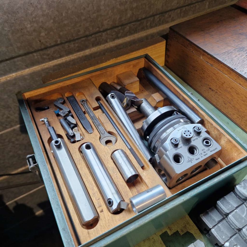 Outillage pour fraiseuse et perceuse (16).jpg