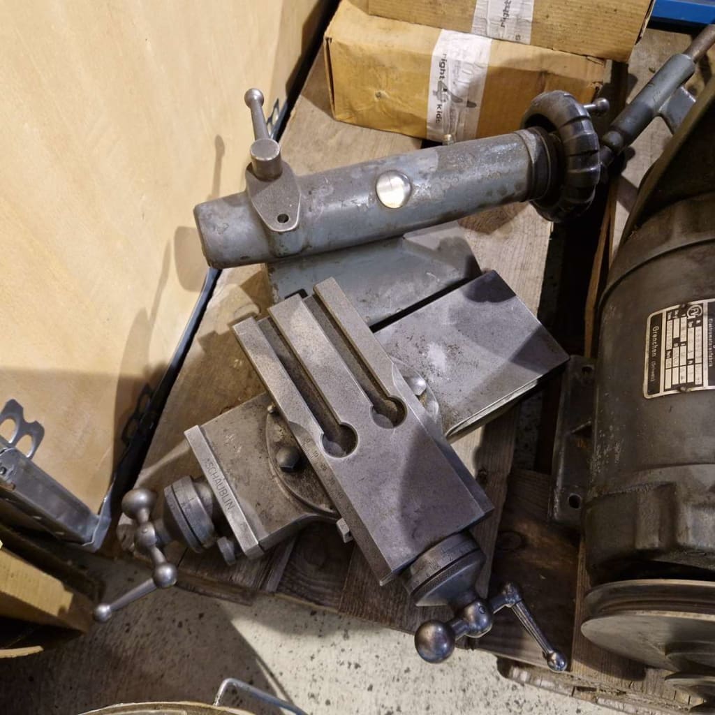 Tour SCHAUBLIN 102 sur palette (2).jpg