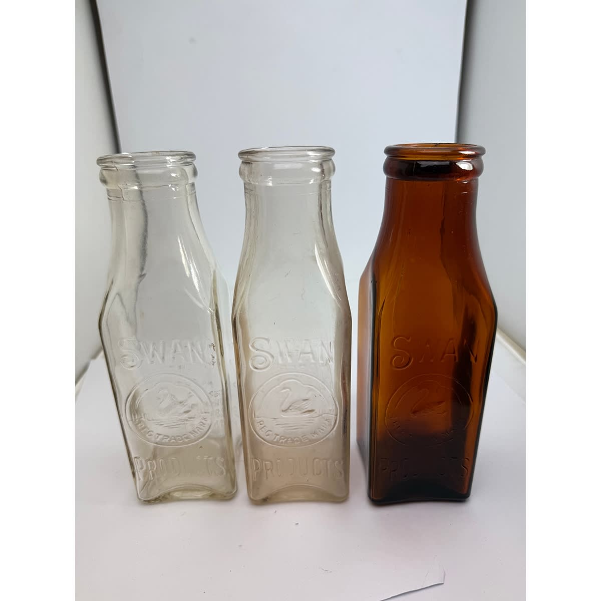 3 Pickles: All Swan Products. R. S. D & Perth Vinegar Brewery. 2 x minor variations in clearn and 1 x amber. (Western Australia)