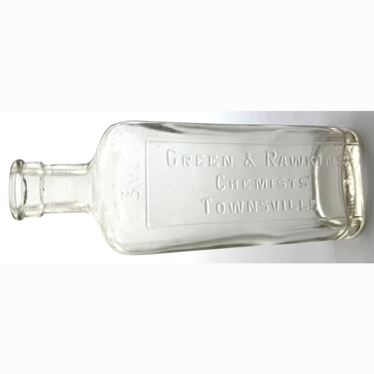 Chemist. Green & Rawkins, Townsville. Clear. 6 oz. 158 mm. (Queensland)