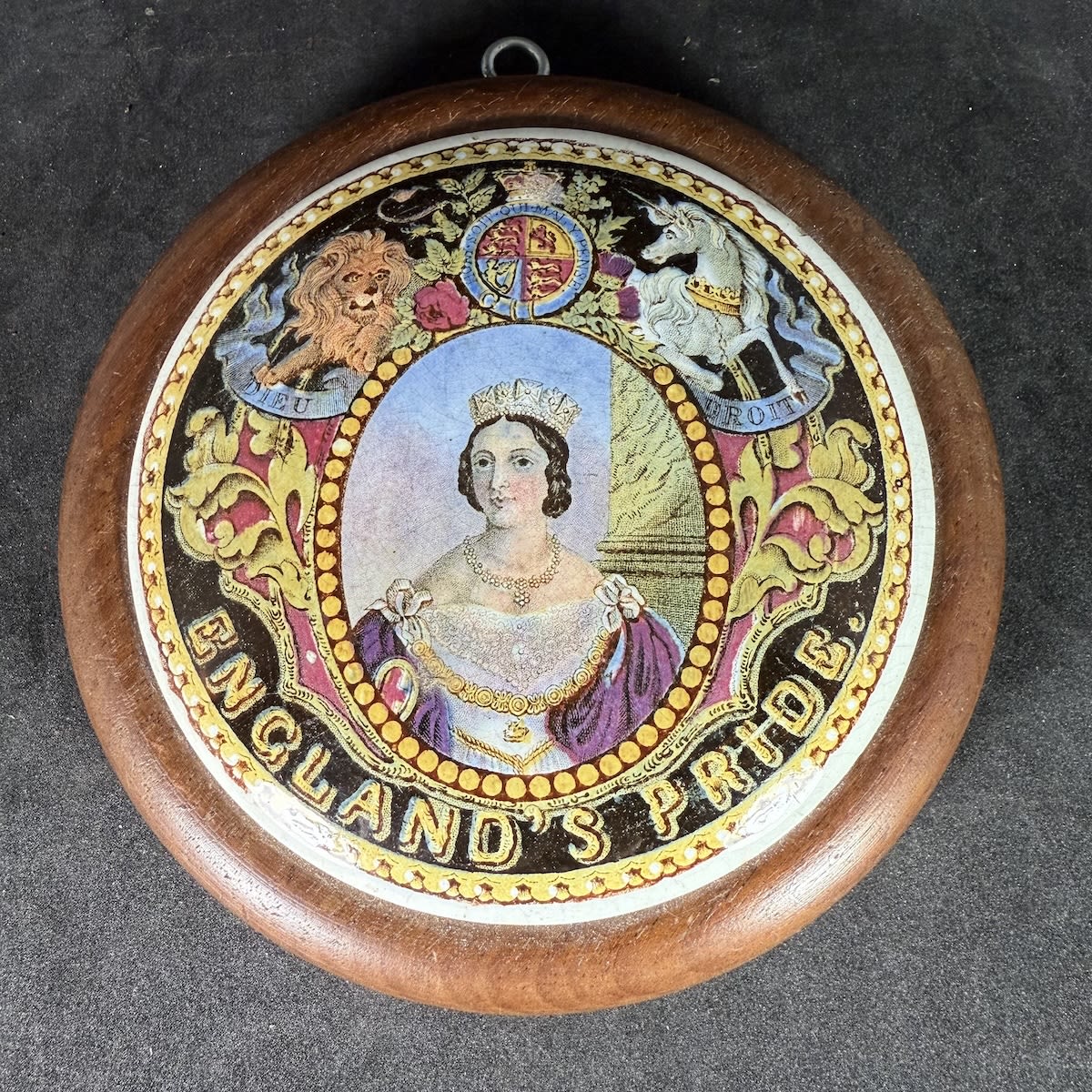 Prattware Pot Lid. England's Pride. Queen Victoria. Royal Coat of Arms. In round frame.