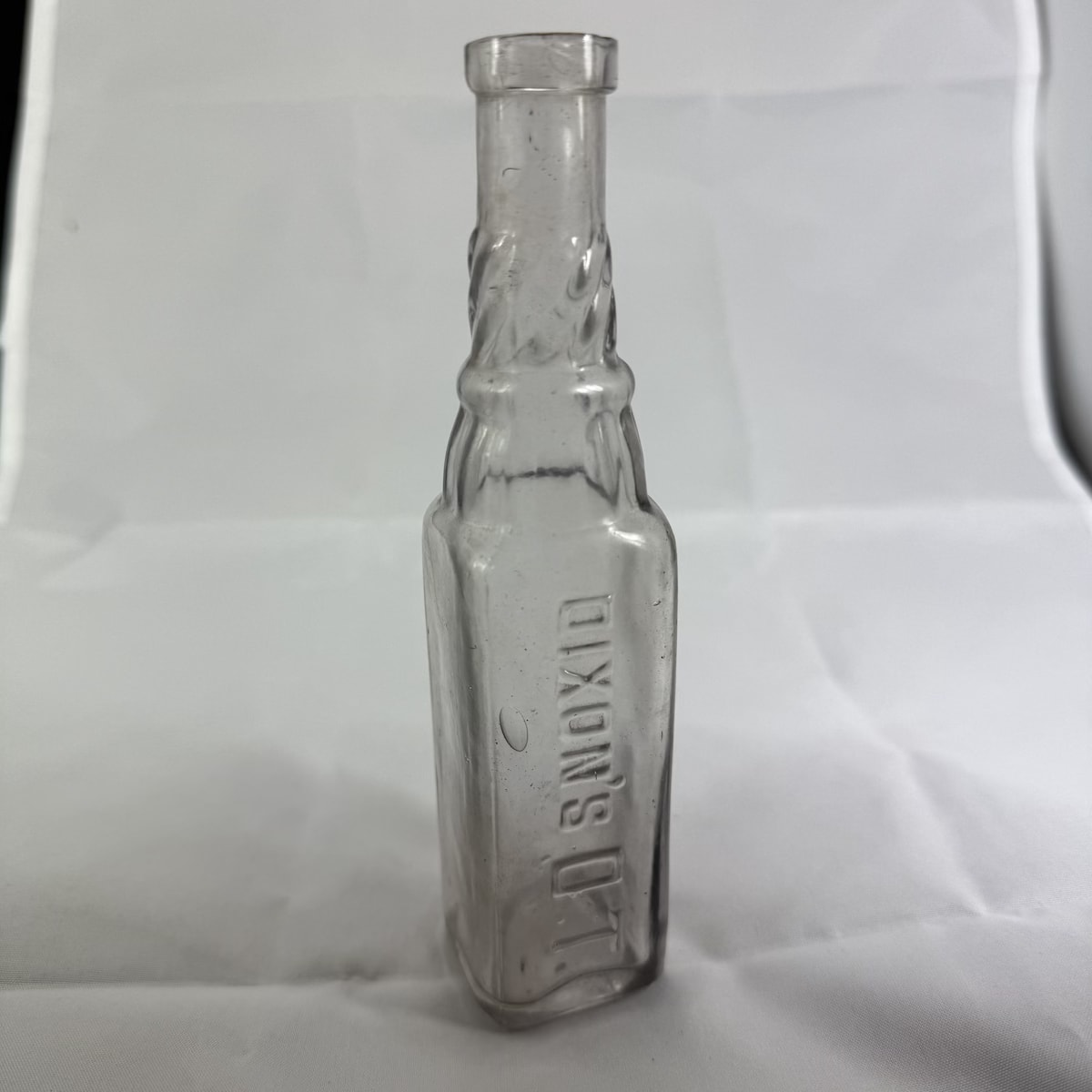 Sample Cordial. Dixon's O. T. M base mark. Fancy neck and shoulder. (Victoria)