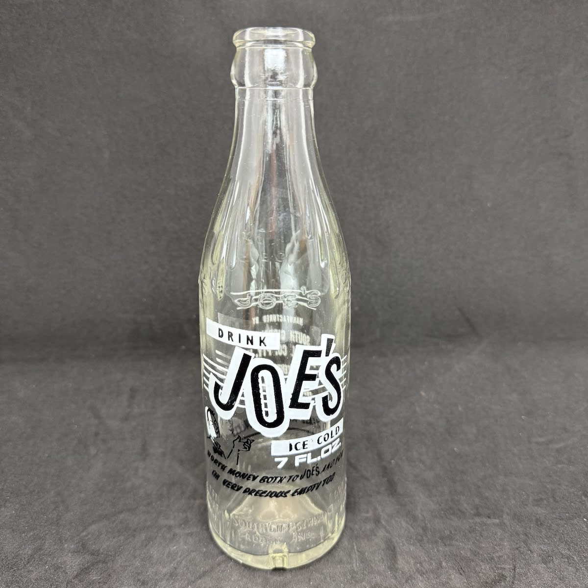 Ceramic Label Crown Seal. Joe's. South Gippsland Cordial Co., Korumburra. 7 Fl Oz in print. (Victoria)