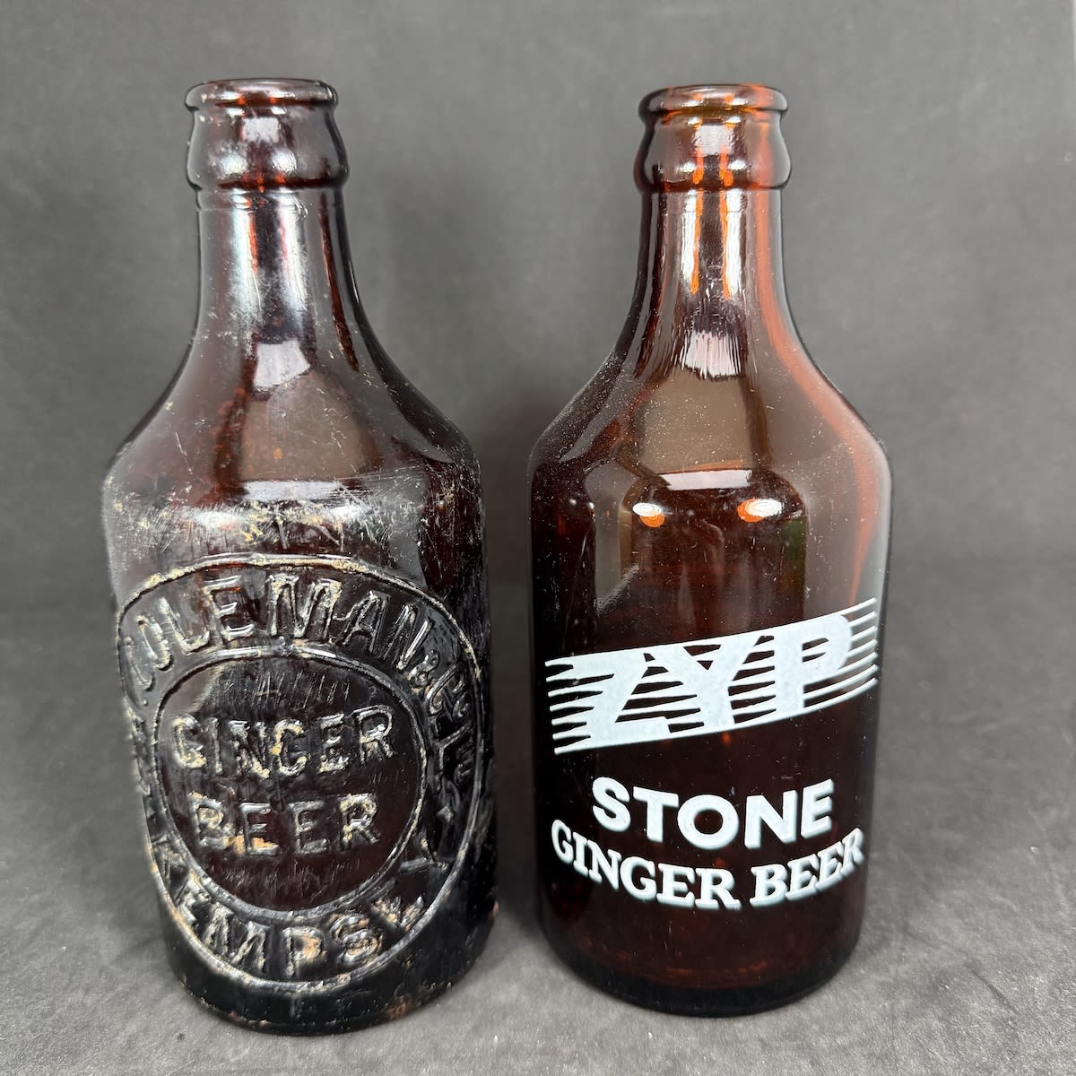 2 Glass Crown Seal Ginger Beers: G. A. Coleman & Co Ltd, Kempsey ZYP Aerated Water Pty Ltd Sydney. Amber. 10 oz. (New South Wales)