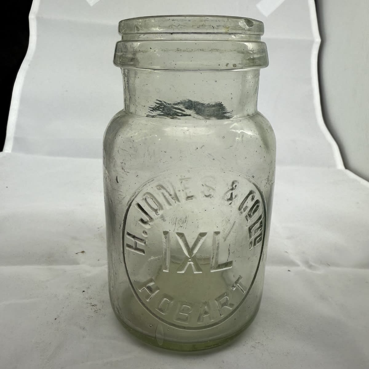Jar. H. Jones & Co Ltd. IXL. Hobart. Small Size. Fowlers type top. (Tasmania)