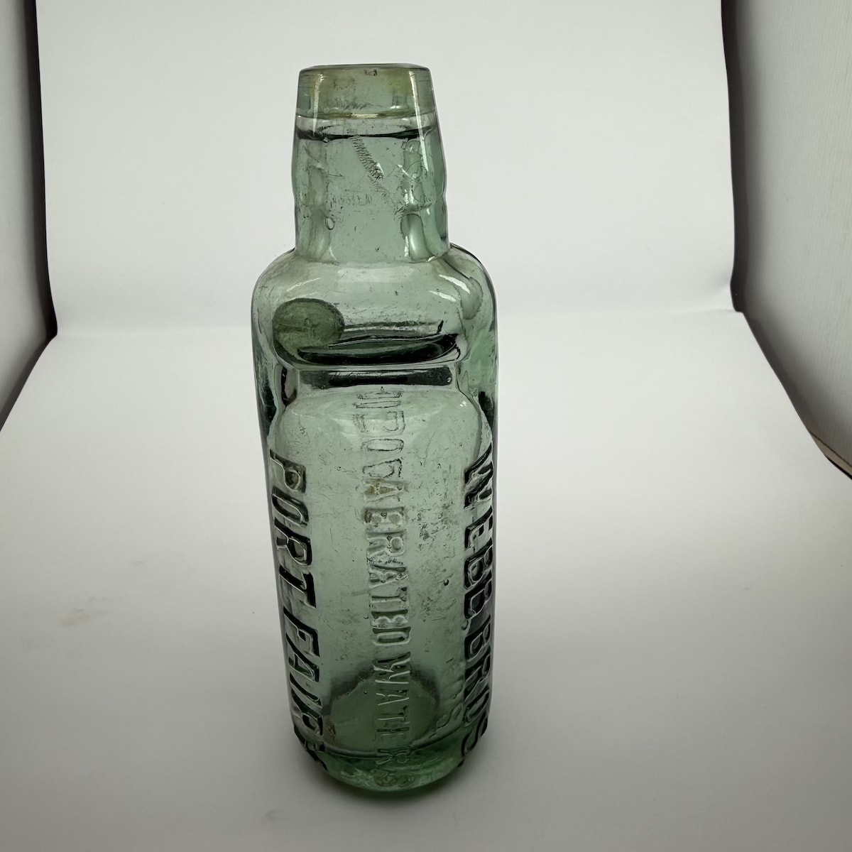 Codd. Webb Bros., Aerated Waters, Port Fairy. Soda Water. 6 oz. All Way Pour. (Victoria)