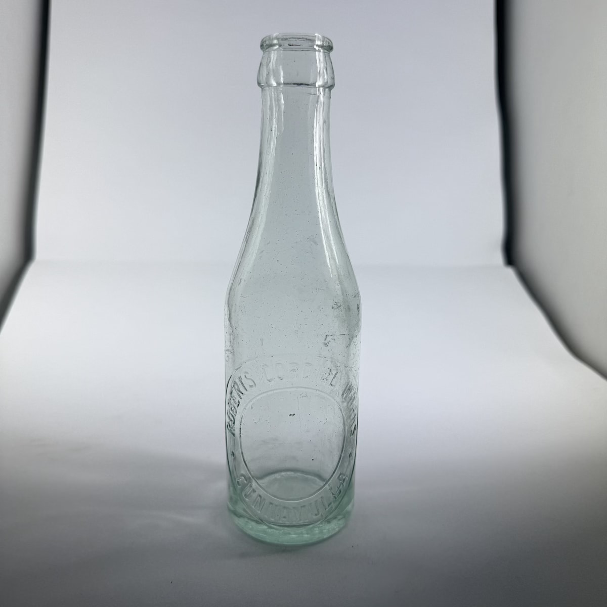 Crown Seal. Roberts Cordial Works, Cunnamulla. Aqua. 6 oz. (Queensland)