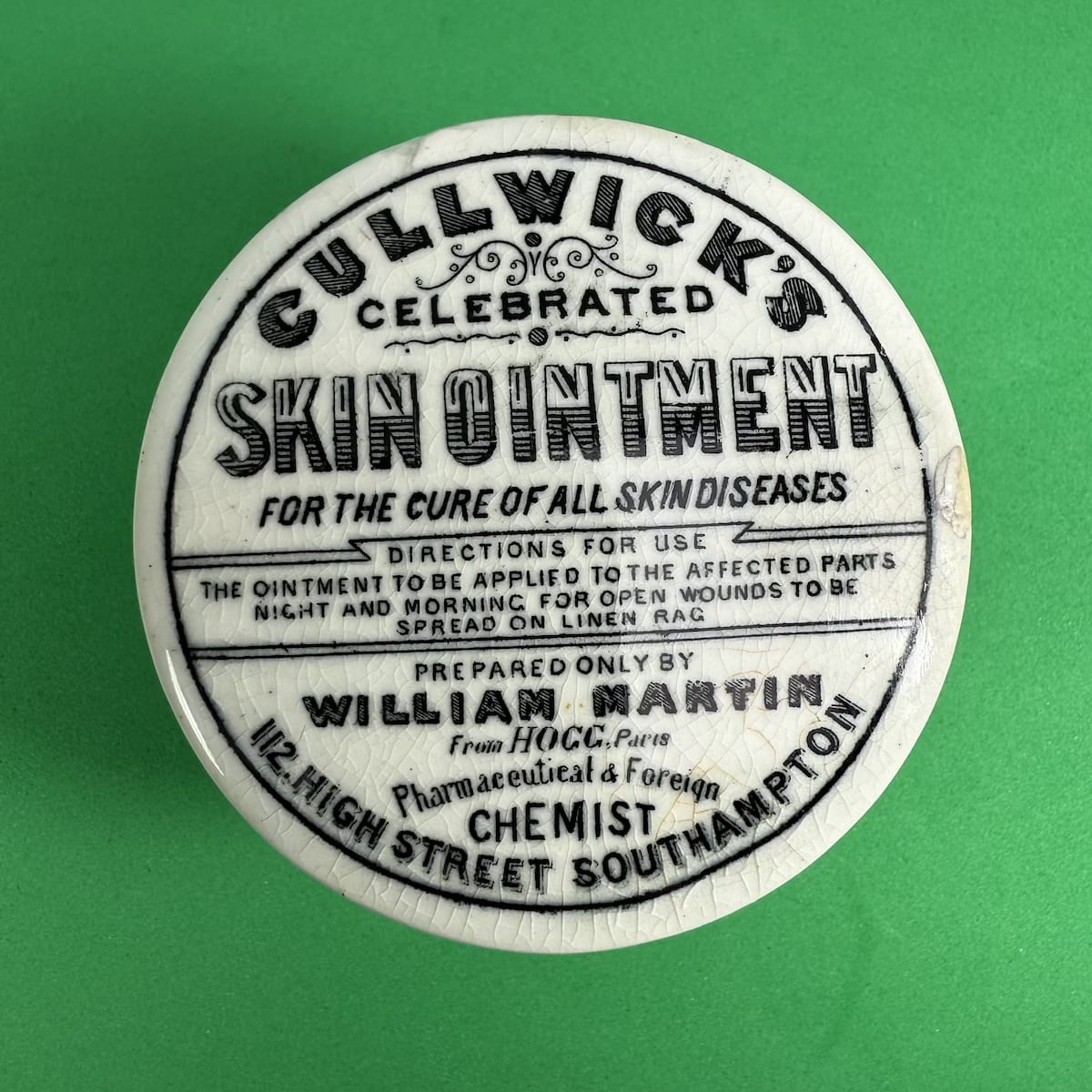 Pot Lid. Cullwick's Celebrated Skin Ointment. William Martin, High Street, Southampton. (UK)