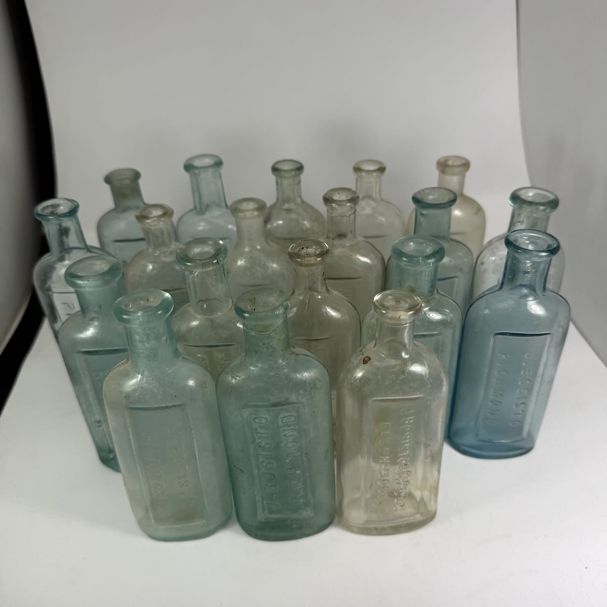 19 J. Bosisto Eucalyptus Oils. All seem to be some sort of variation of each other (base marks etc). Instant Collection!