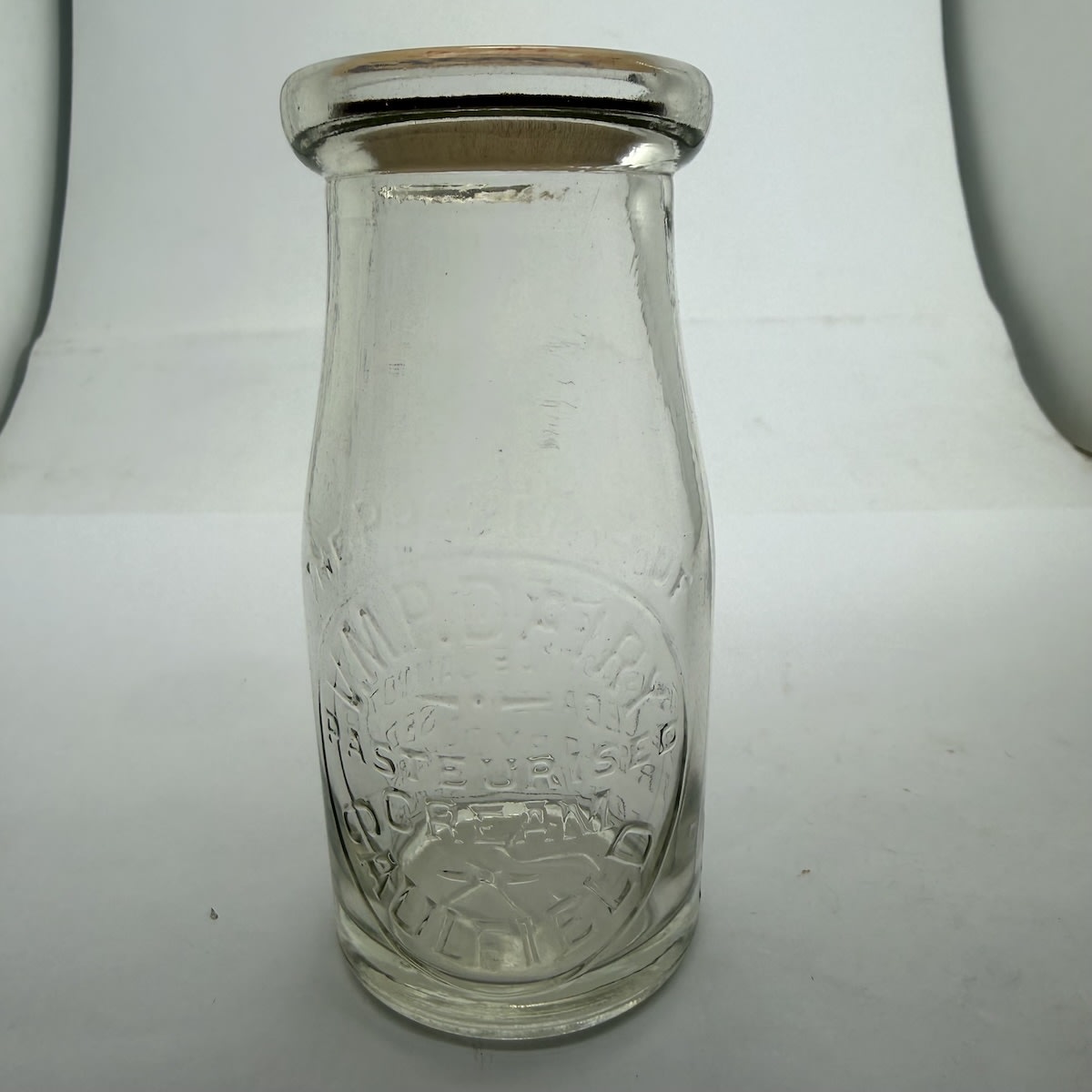 Cream. VMP Dairy, Caulfield. Base Number 42. Quarter Pint. (Victoria)