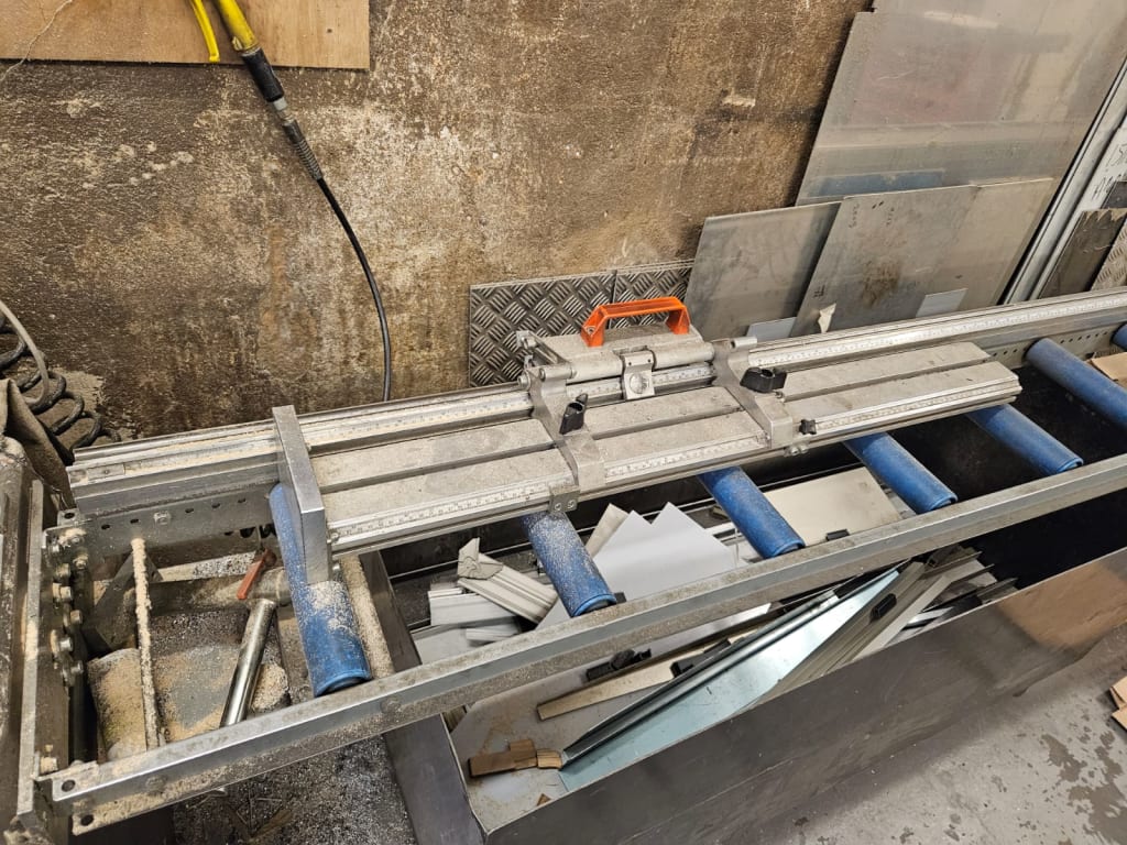 TRONCONNEUSE ALU ELUMATEC DIAMETRE 380 avec butée 1 (12).jpeg