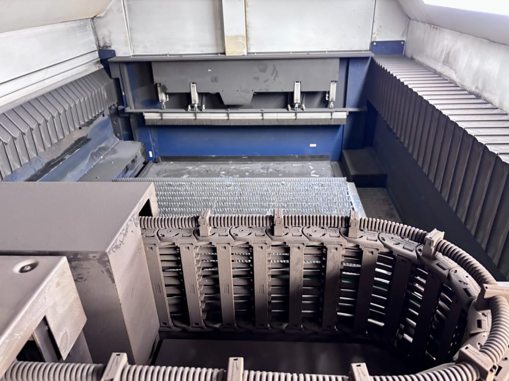 IMG_2030_25cbad48-9419-47af-afbc-6090b4699a1c