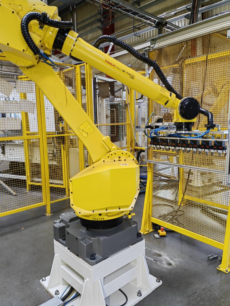 FanucM710-2.jpg
