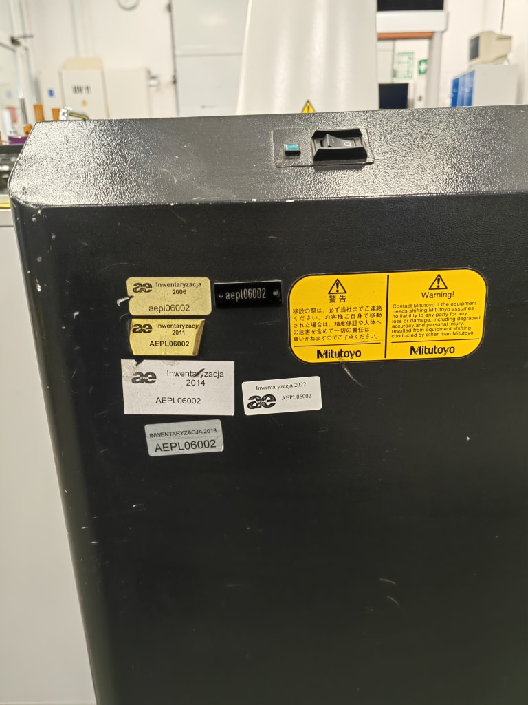 mitutoyo-1-3.jpg