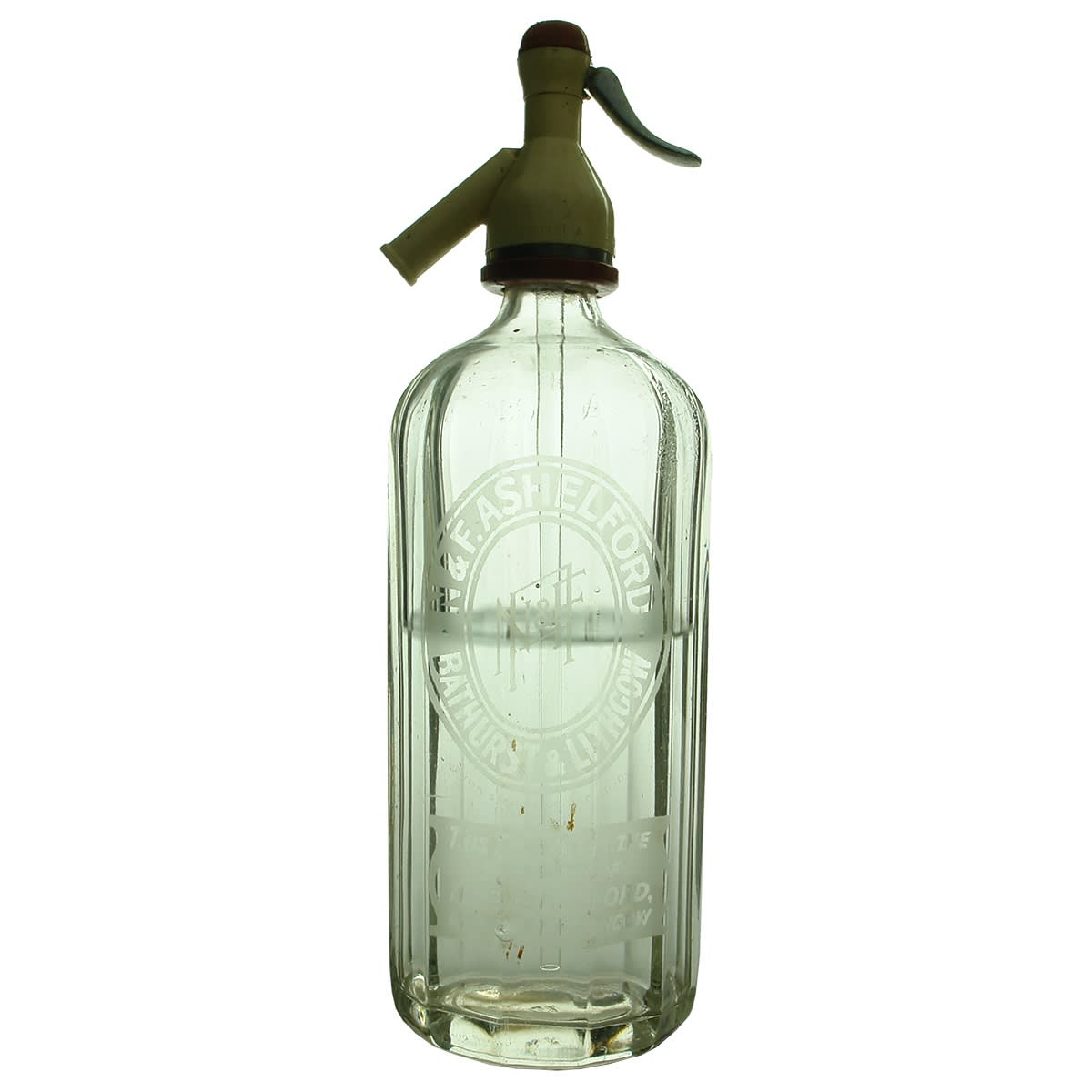 Soda Syphon. N & F. Ashelford, Bathurst & Lithgow. Regent shape. Matching plastic spout. (New South Wales)