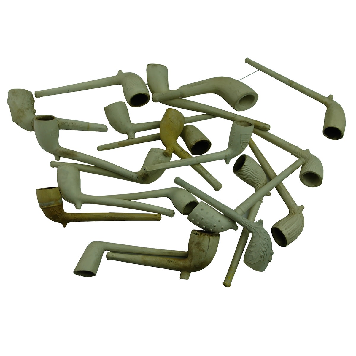 21 Clay Pipes: Various Patterns, Shield, Harp, Love Heart, Plain, small decorations and some named ones.