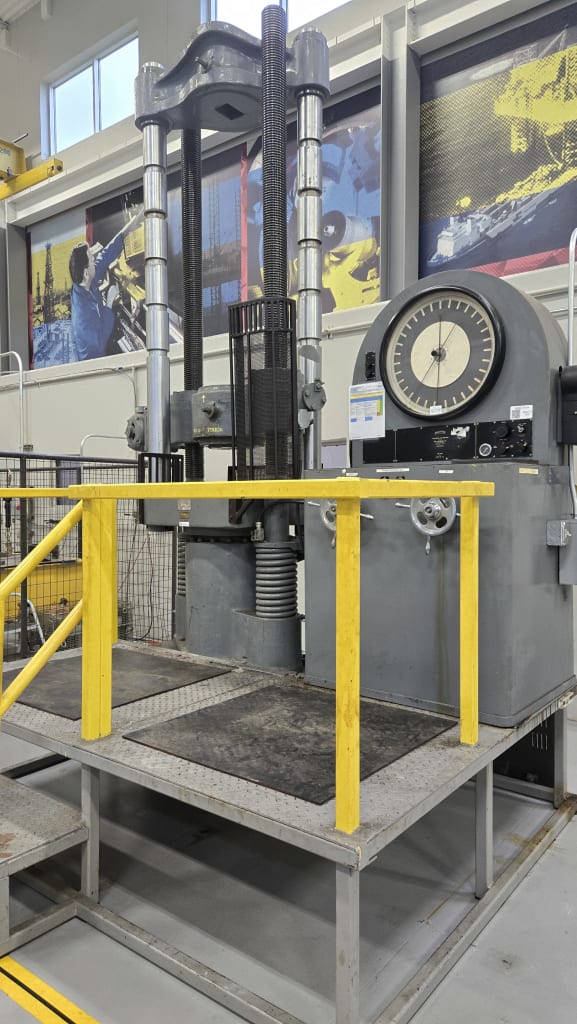 1285590_0 300k Press.jpg