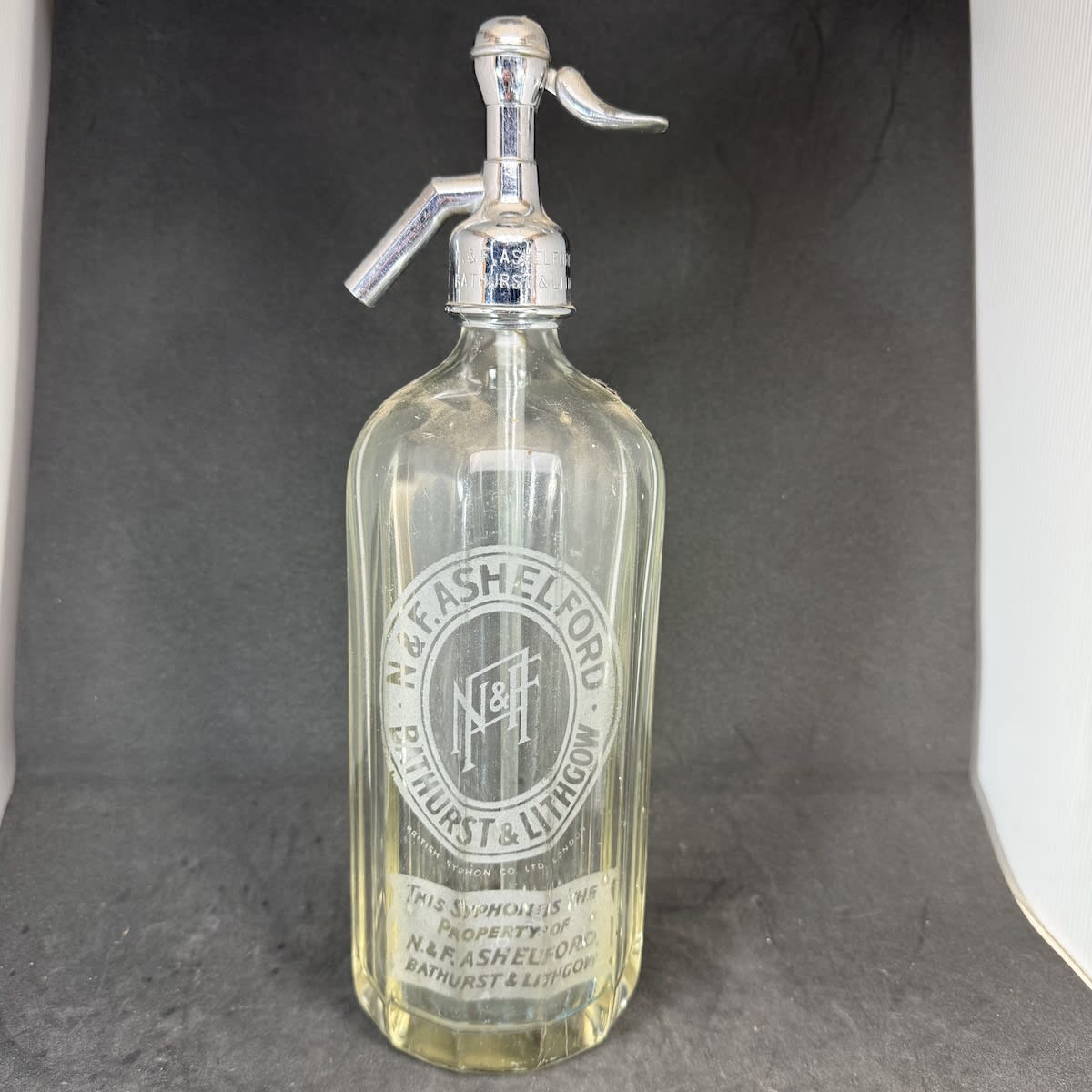 Soda Syphon. N. & F. Ashelford. Bathurst & Lithgow. Regent shape. Clear. (New South Wales)