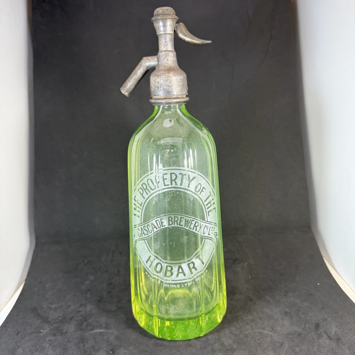 Soda Syphon. Cascade Brewery Co Ltd, Hobart. Tapered. Lime Green Uranium Glass. 30 oz. (Tasmania)