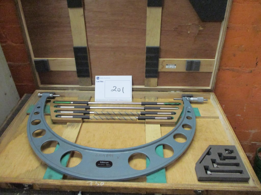 201-0.jpg