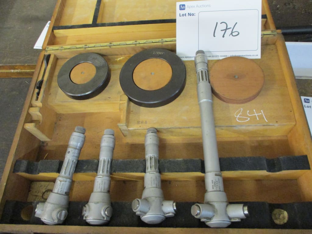 176-0.jpg