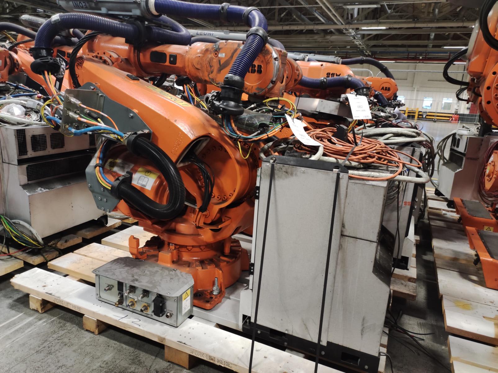 Industrial Robot ABB IRB 6640 | 2015