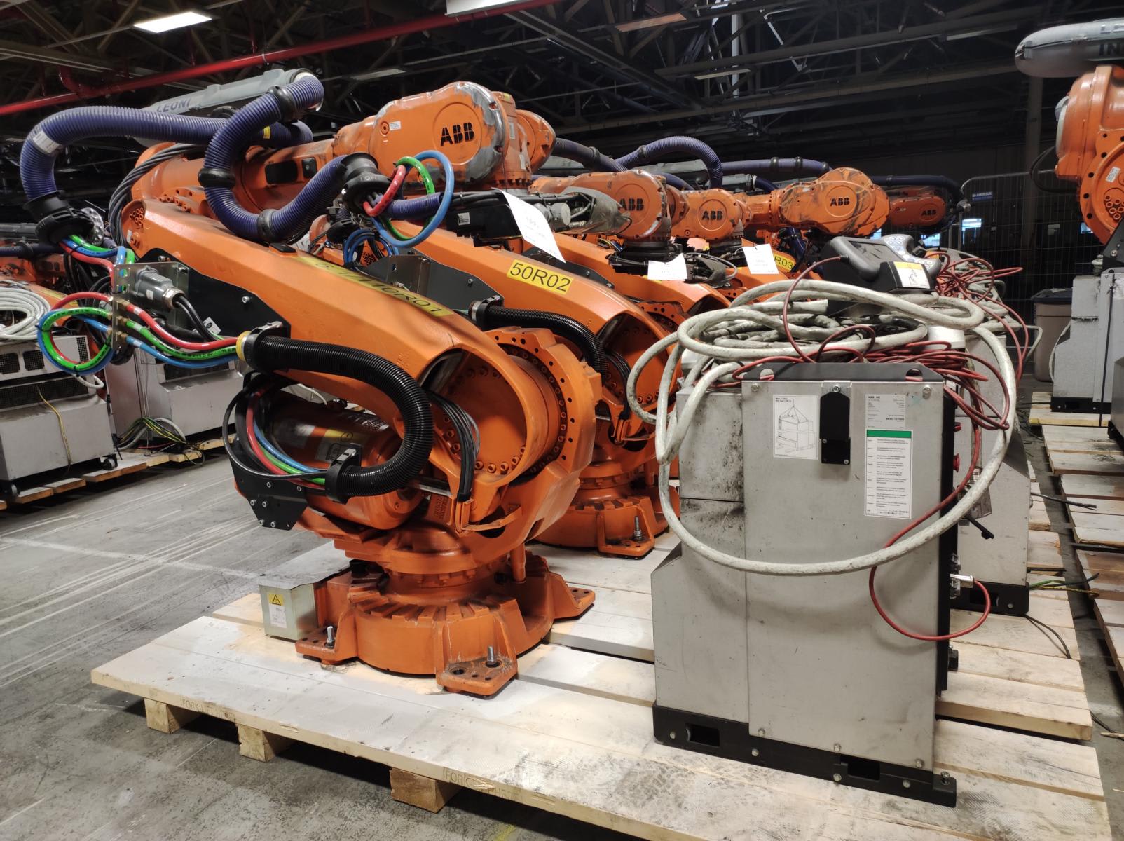 Industrial Robot ABB IRB 6640 | 2014
